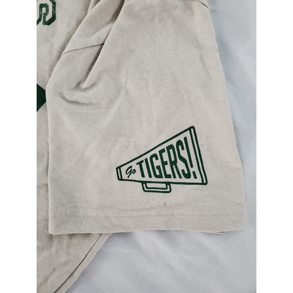 Stranger Things Two Tone Hawkins High School Shirt Mens XL Netflix Series Show - Picture 5 of 9